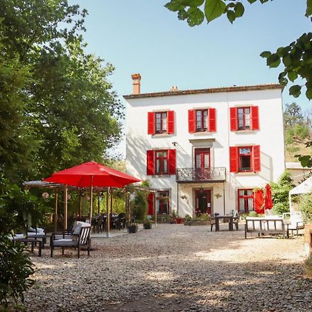 Domaine Des Lilas Saint-Germain-Lembron Exterior foto